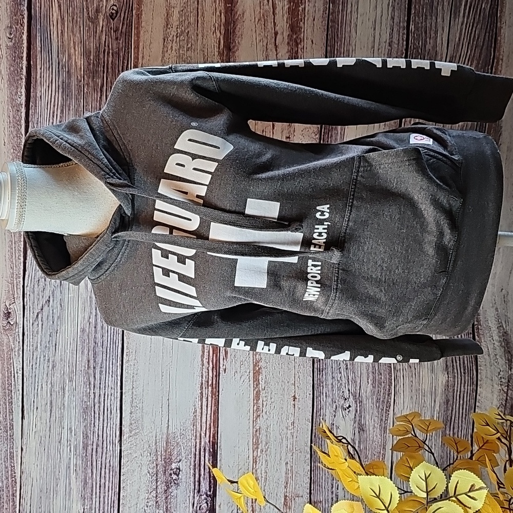 NEW GRAY LIFEGUARD NEWPORT BEACH OFFICIALLY LICENSED UNISEX PULLOVER HOODIE
